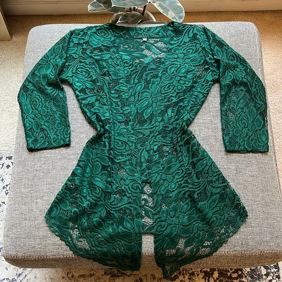 Forest Fairy Green Lace Vintage Blouse, Size: Large - Picture 3 of 17